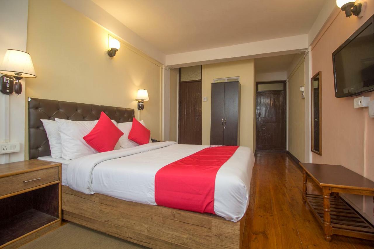 The Pelling Resort Bagian luar foto