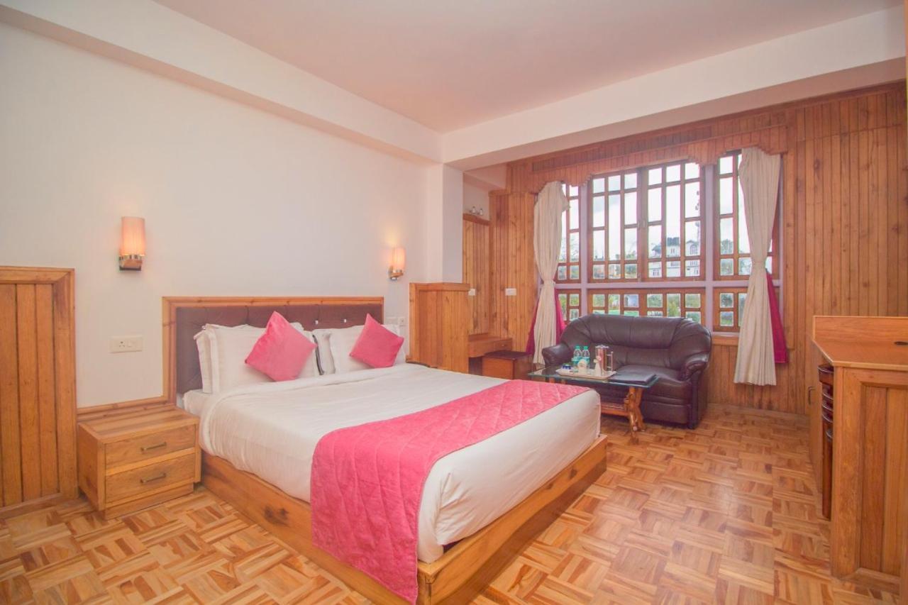 The Pelling Resort Bagian luar foto