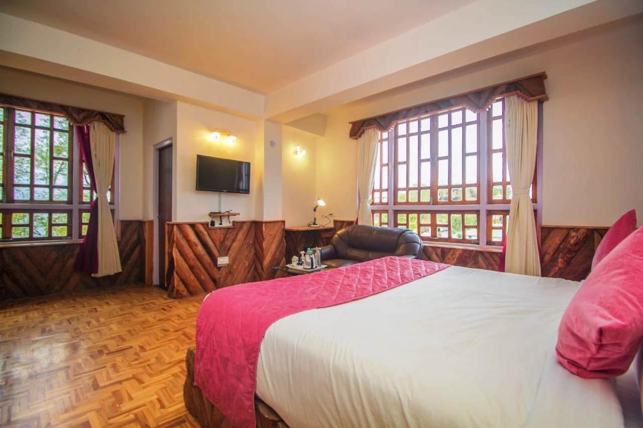 The Pelling Resort Bagian luar foto